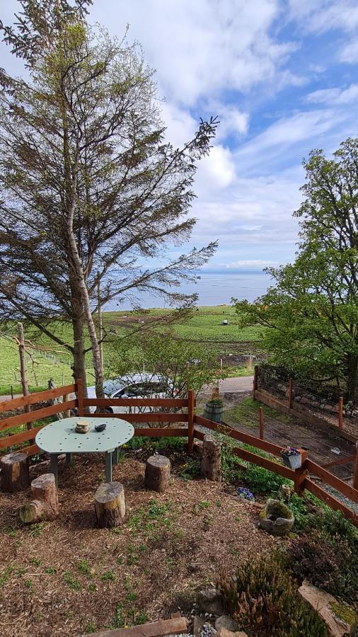The Tall Pines Yurt Helmsdale Bagian luar foto